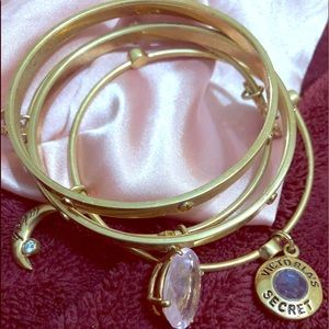 Victoria’s Secret set of gold bangles